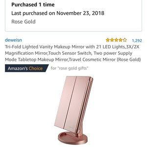 Light up makeup mirror